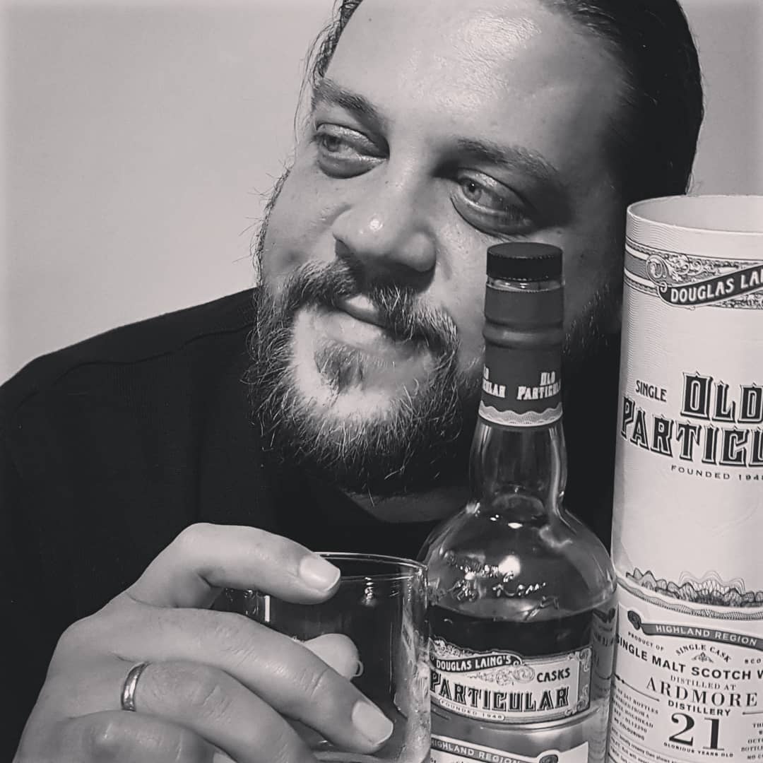 Old particular 21 years old scotch
